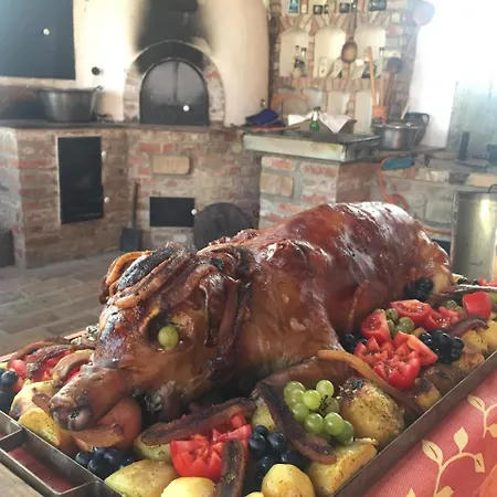 Bibic Vendeghazak Guest house